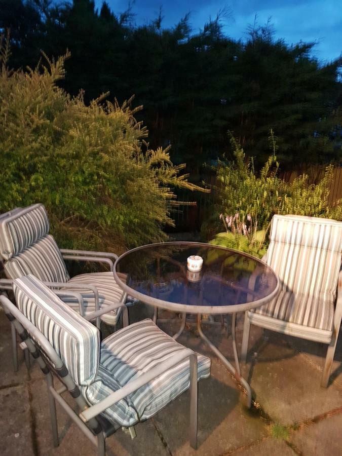 بيزلي Homestay Oakridge Crescent المظهر الخارجي الصورة